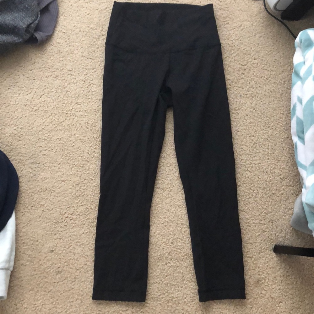 Black Capri leggings